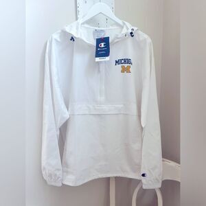 Michigan Wolverine’s White Hooded Jacket by Champion; NWT! Size Large